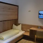 Hostel Jugendpension Muellauerhof