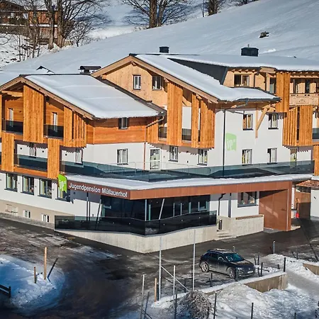 Jugendpension Muellauerhof Saalbach-Hinterglemm