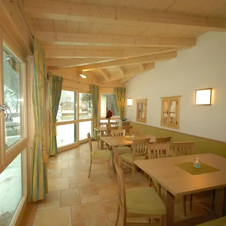 Jugendpension Muellauerhof Hostel Saalbach-Hinterglemm